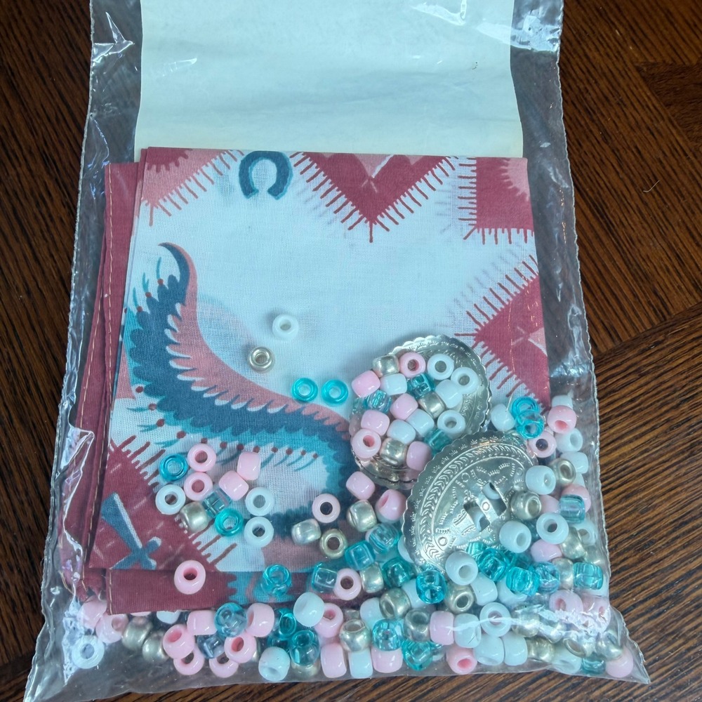 Vintage Elizabeth Anne Sassy Lady Scarf Kit Bandana Beads DIY Country Western